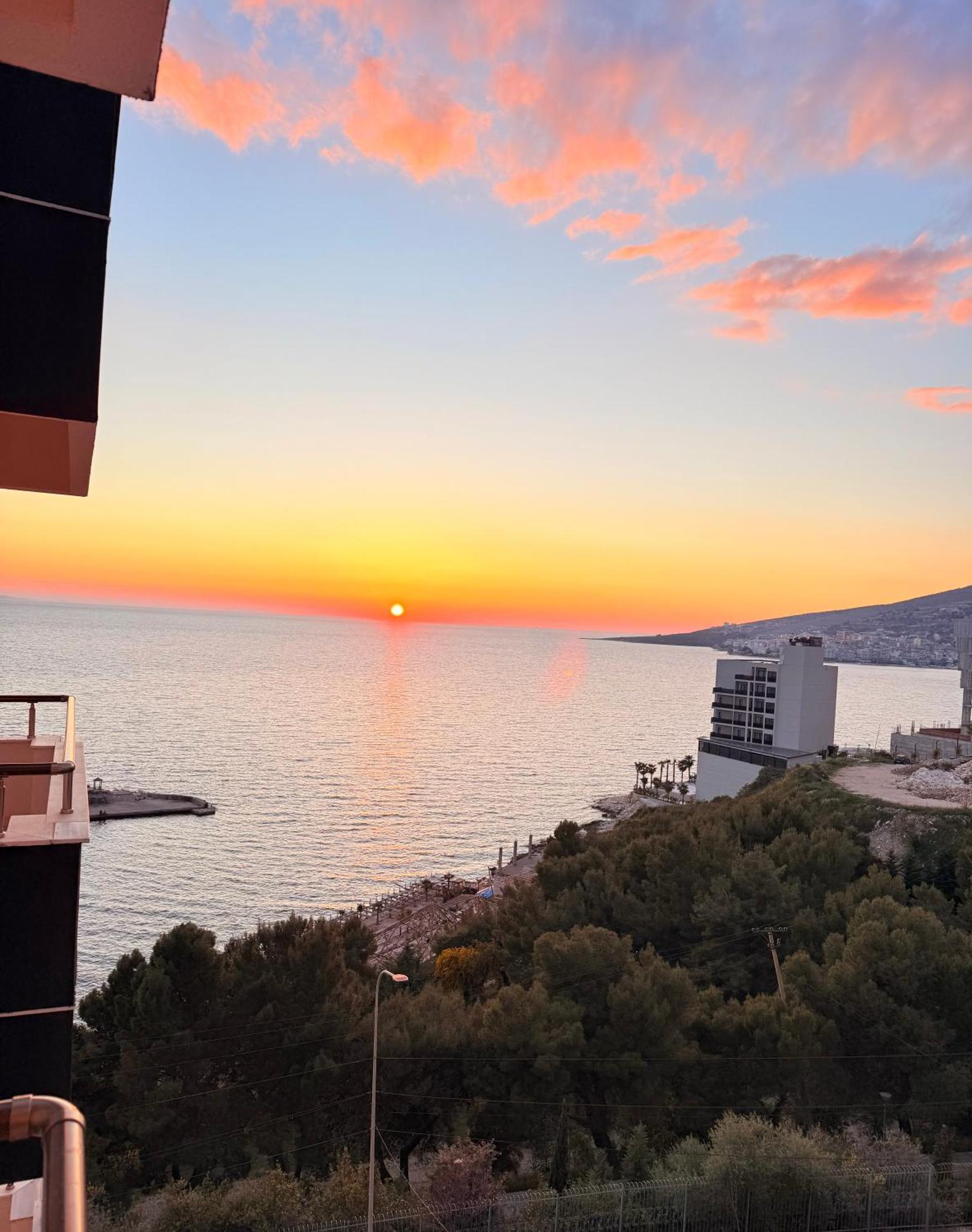 Helia Seaside Hotel Саранда Екстер'єр фото