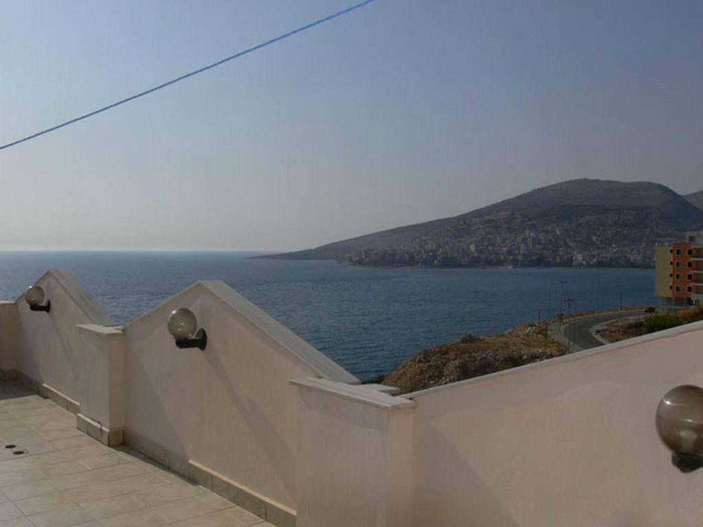 Helia Seaside Hotel Саранда Екстер'єр фото