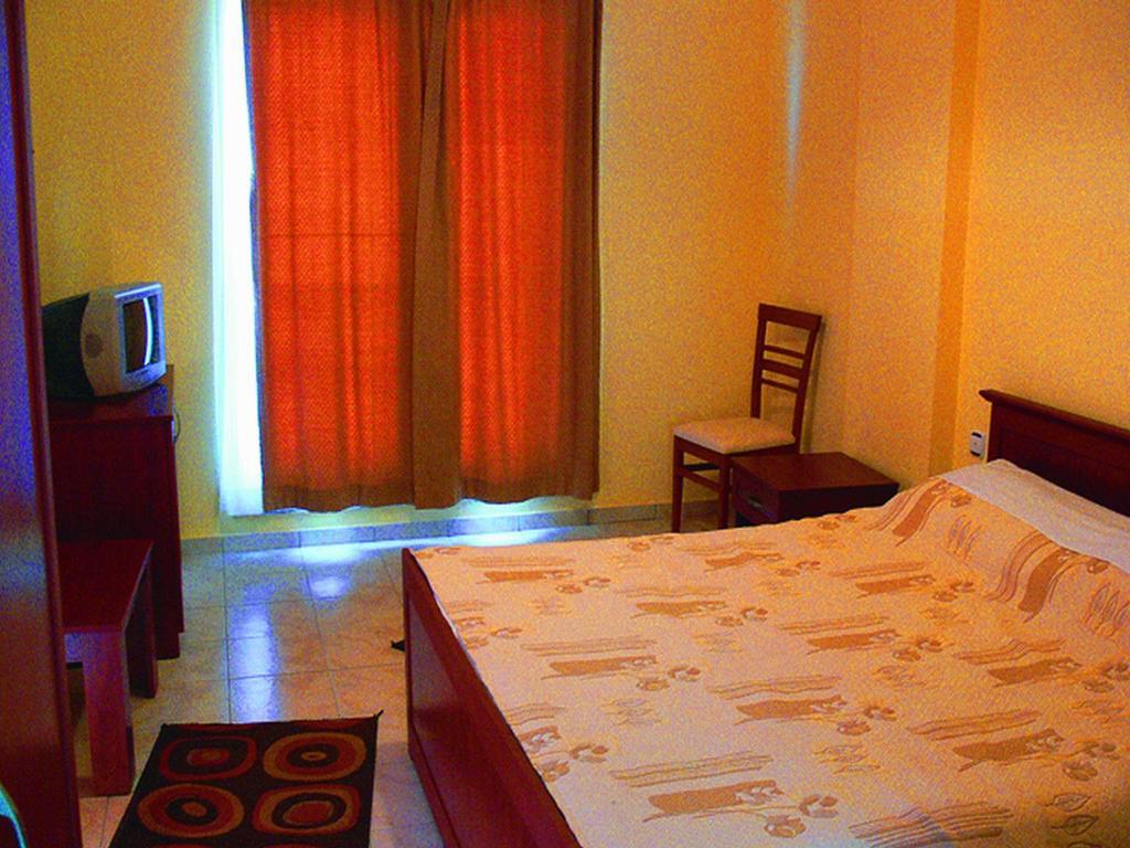 Helia Seaside Hotel Саранда Номер фото